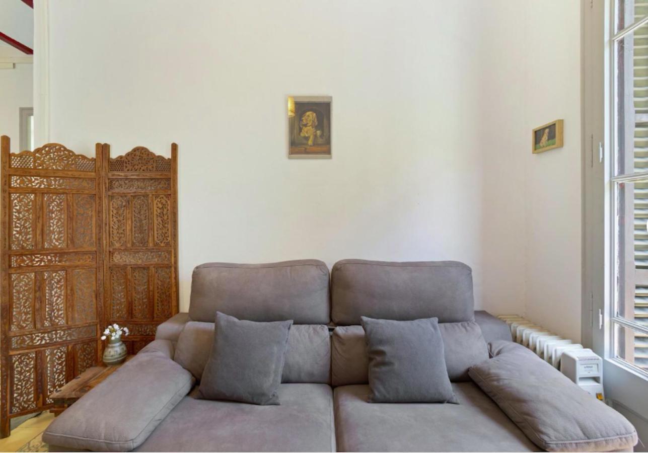 Great Apartment In Sagrada Familia With Balcony Барселона Екстериор снимка