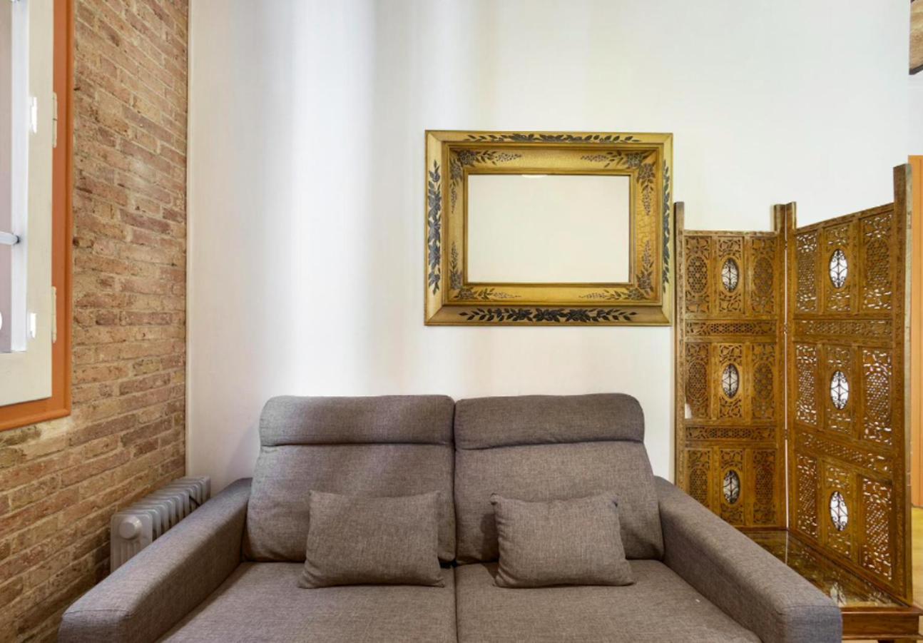 Great Apartment In Sagrada Familia With Balcony Барселона Екстериор снимка
