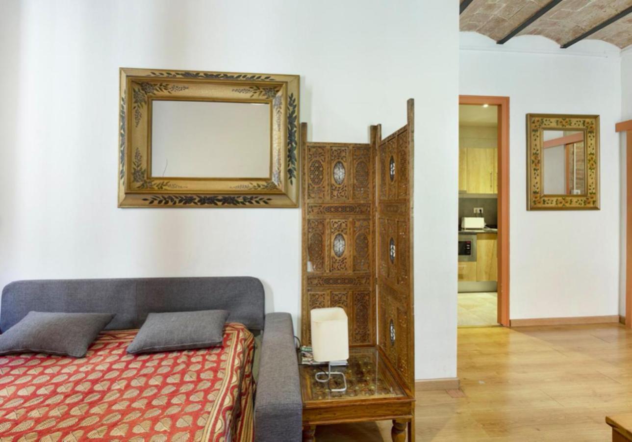 Great Apartment In Sagrada Familia With Balcony Барселона Екстериор снимка