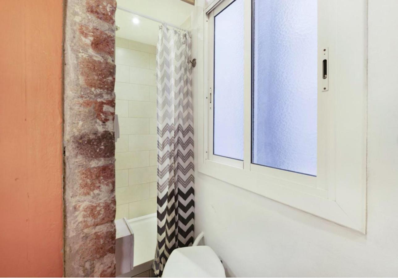 Great Apartment In Sagrada Familia With Balcony Барселона Екстериор снимка